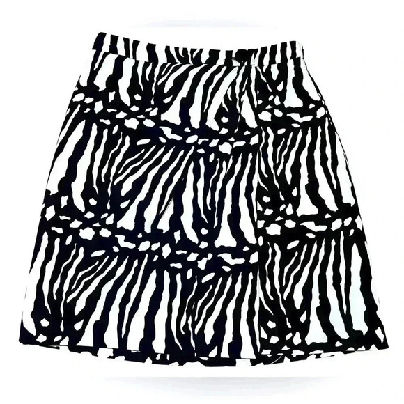 Ann Taylor Dresses & Skirts - Ann Taylor Size 8 Women’s Black/White Zebra Print Straight Skirt Faux Wrap